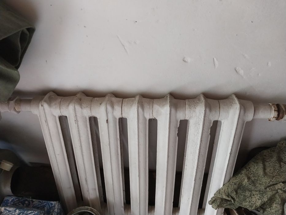 Продам чугунные батареи
