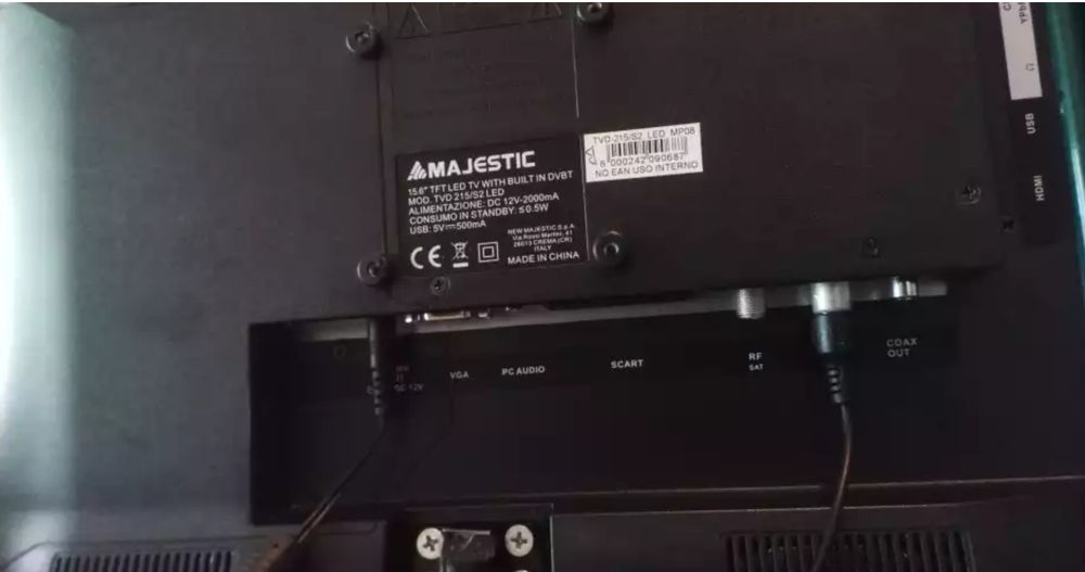 Tv auto LED nou 15,6" si 24" 12v dvb-t2 Auto Rulota Camion Tir