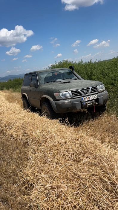 Nissan patrol y61
