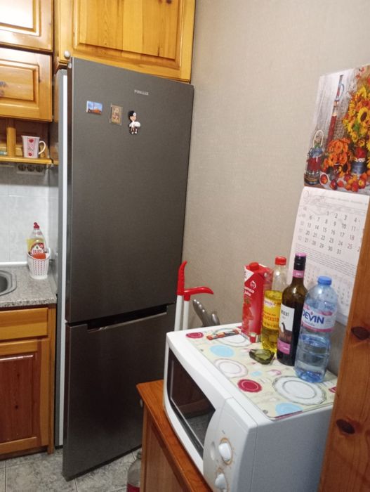 Дава се под наем Тристаен апартамент в Плевен, Мара Денчева - 80 кв.м за 357 € - Снимка #3