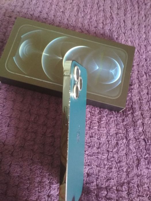 Продам IPhone 12 Pro Max 128Gb