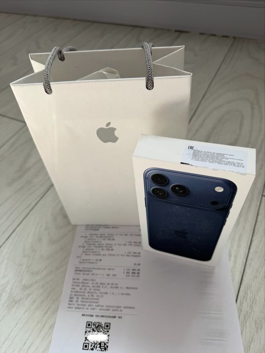 Продам iPhone 17 Pro Max Deep Blue 1 TB (EAC)