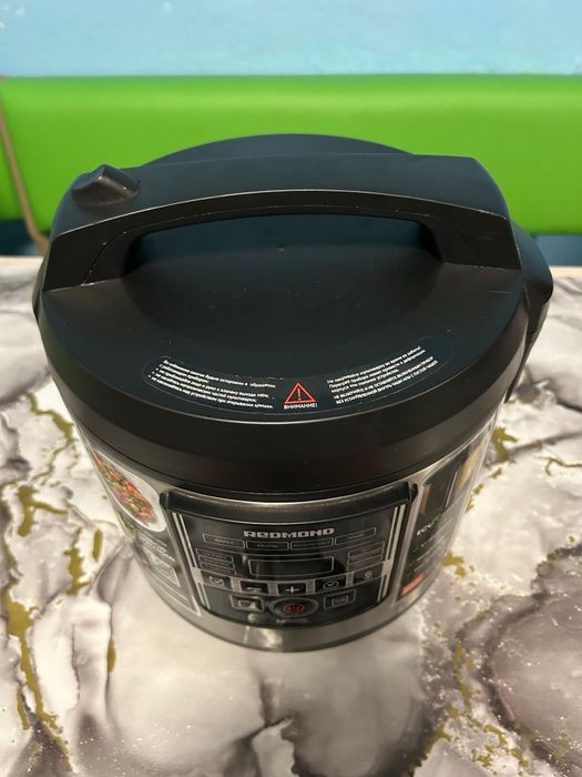 Продам мультиварку