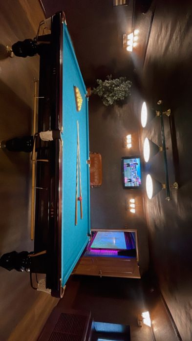 Коттедж в городе! Караоке. Сауна. Бассеин. Бильярдная