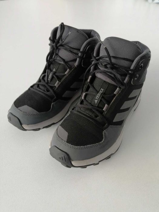 Адидас Adidas Terrex, детски Боти за момче. Като Нови!