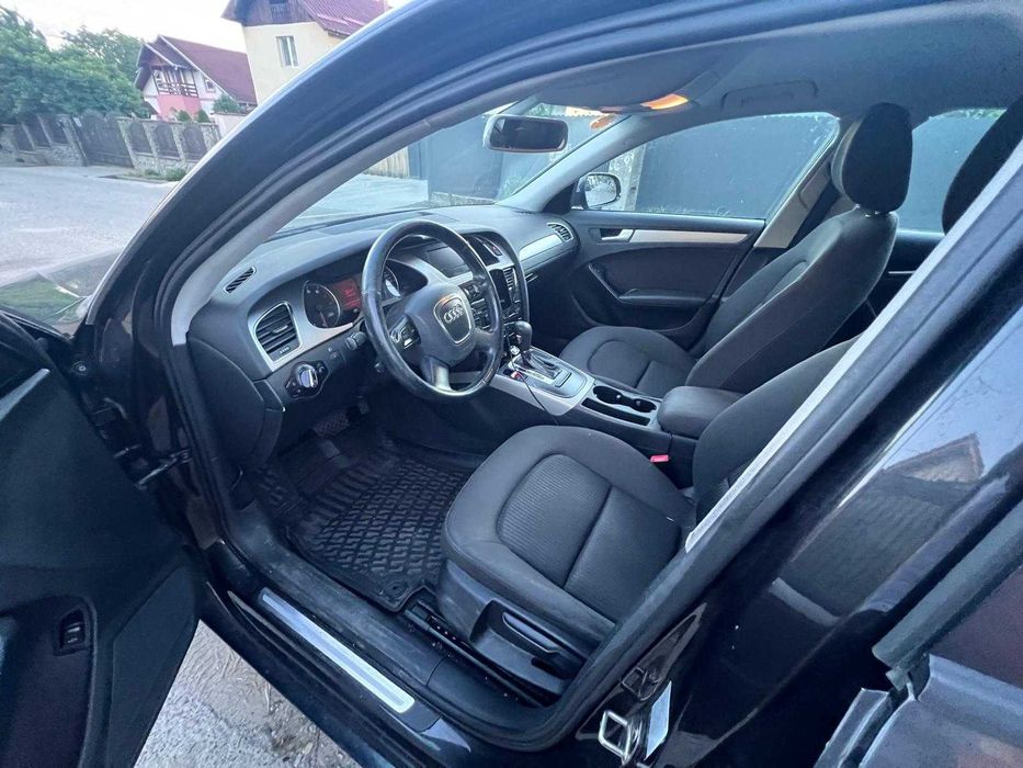 AUDI A4 2010 — imagine 2