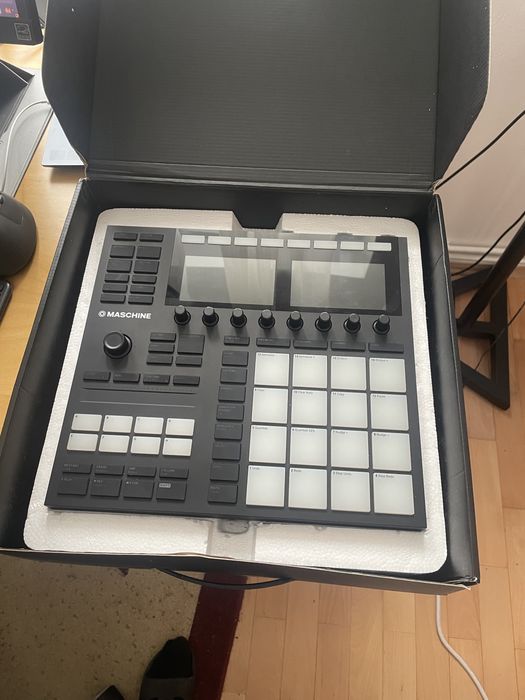 Native Instruments Maschine MK3