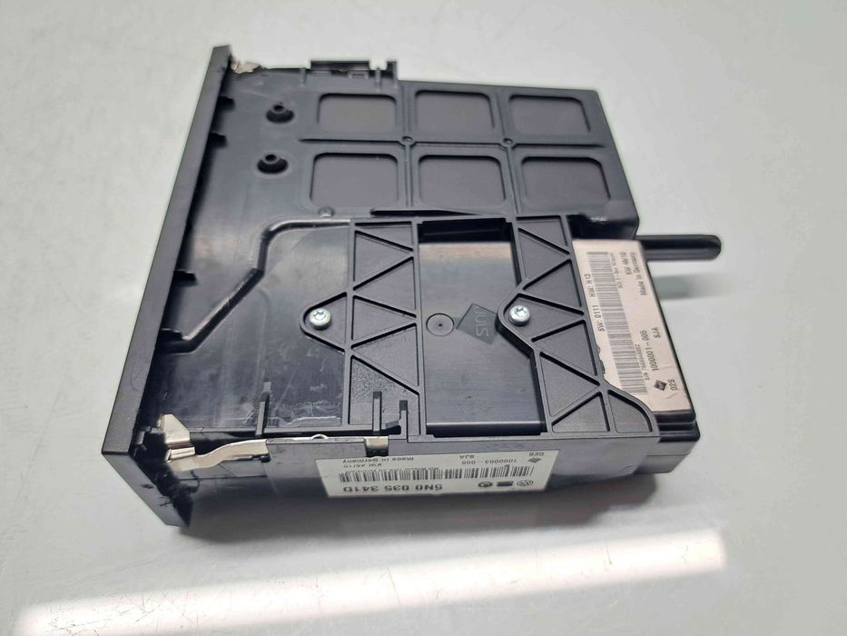 Unitate multimedia Volkswagen Passat B7 (362) [Fabr 2010-2014] 5N0035