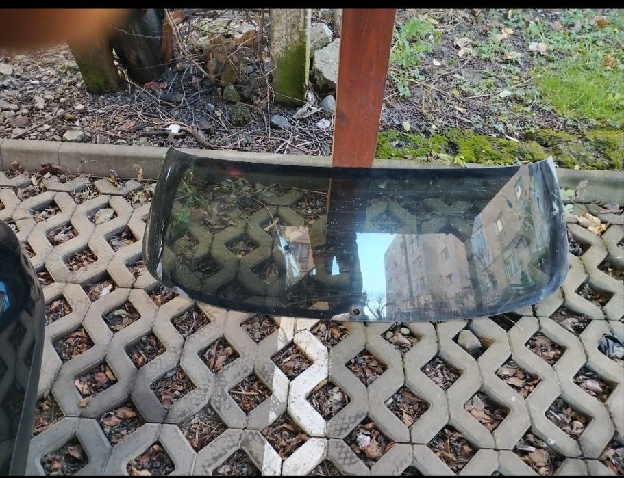 Piese Passat B6 grila despartitor.stop,etrier .ect.