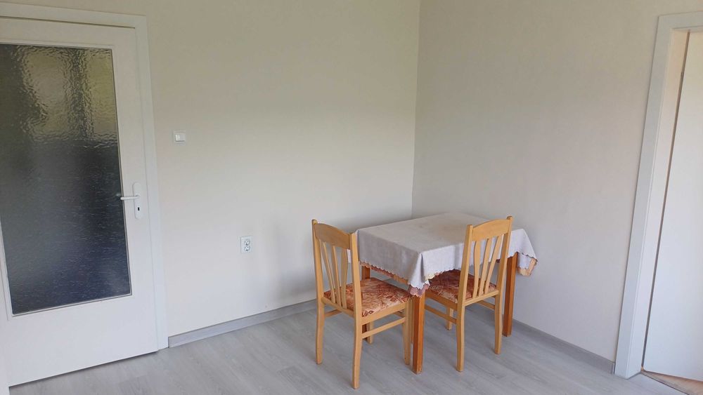 Дава се под наем Двустаен апартамент в Стара Загора, Три чучура - север - 47 кв.м за 255 € - Снимка #6