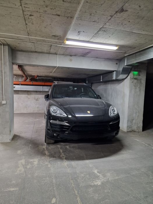 Подземно паркомясто с видеонаблюдение - освободно от Април