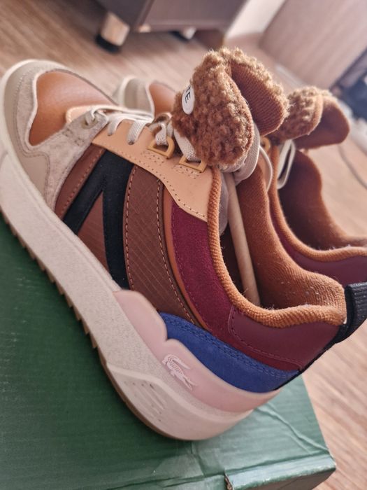 Продам зимние кеды Lacoste