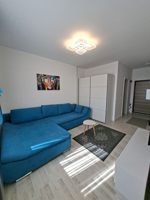 Inchiriez Garsoniera Militari Residence