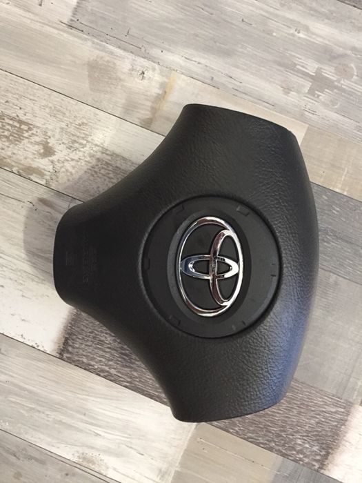 Айрбаг на тойоту Королла.