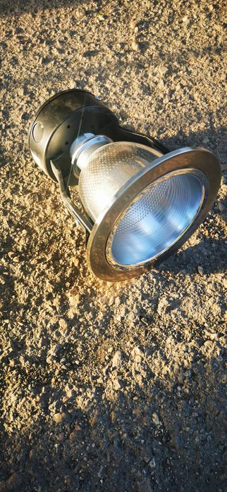 Продам светильники подвесные под патрон Е27