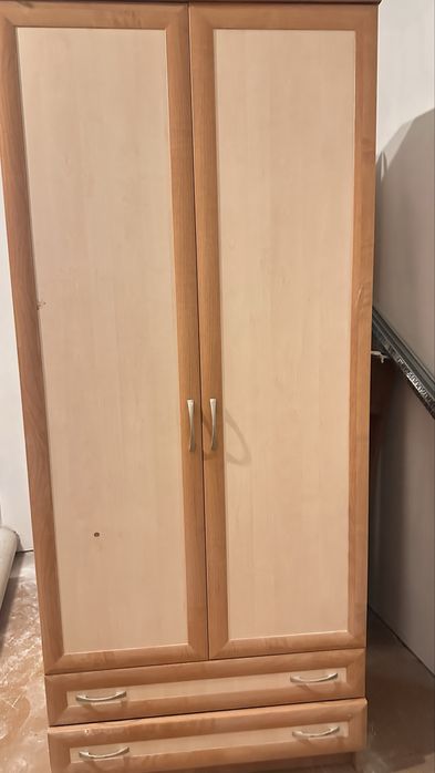 Шкаф в хорошем состоянии