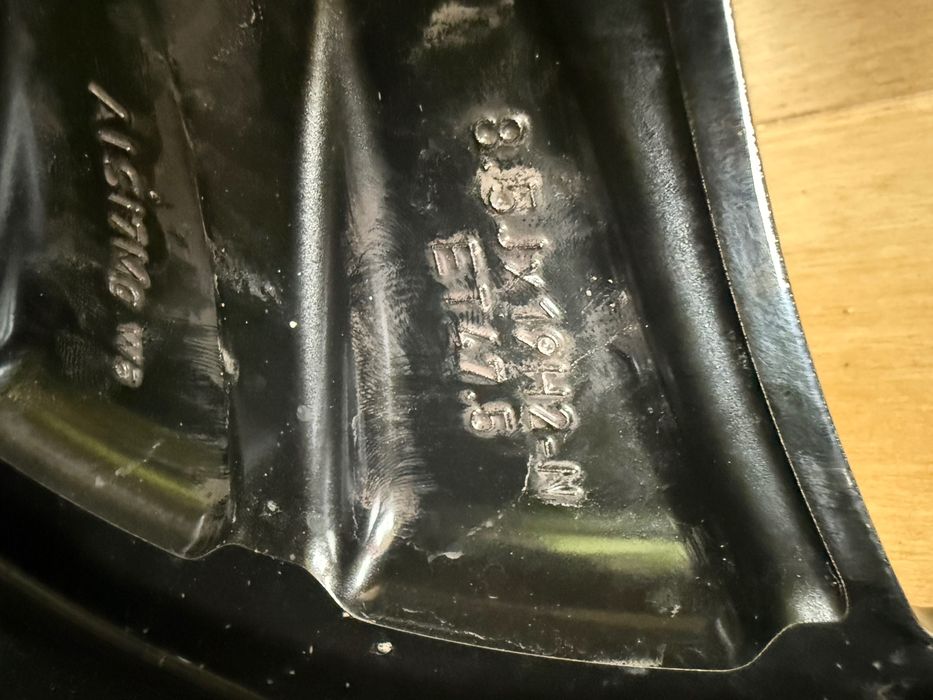 Original Mercedes EQS 19 cola