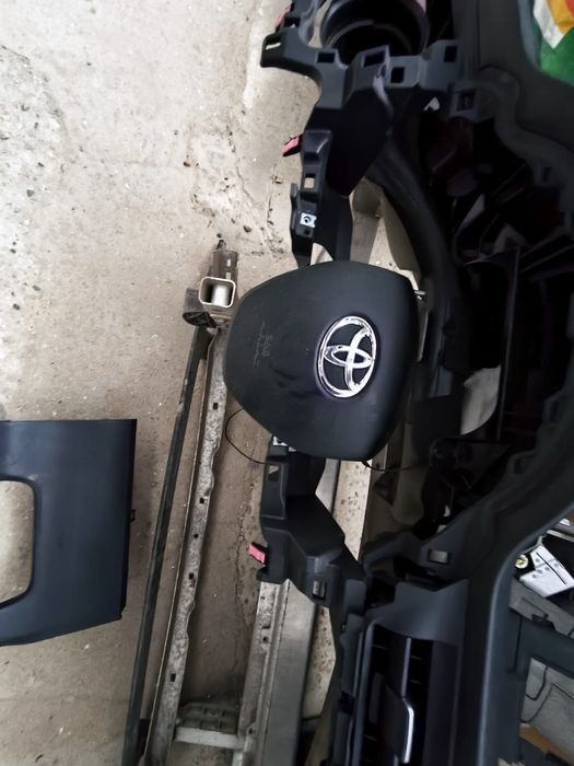 Planșa bord Toyota Auris 2012-2018