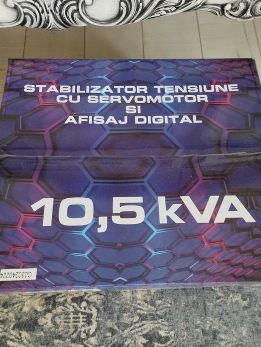 Stabilizator Retea Automat 10.5KVA 6000W cu Ecran LCD si ServoMotor
