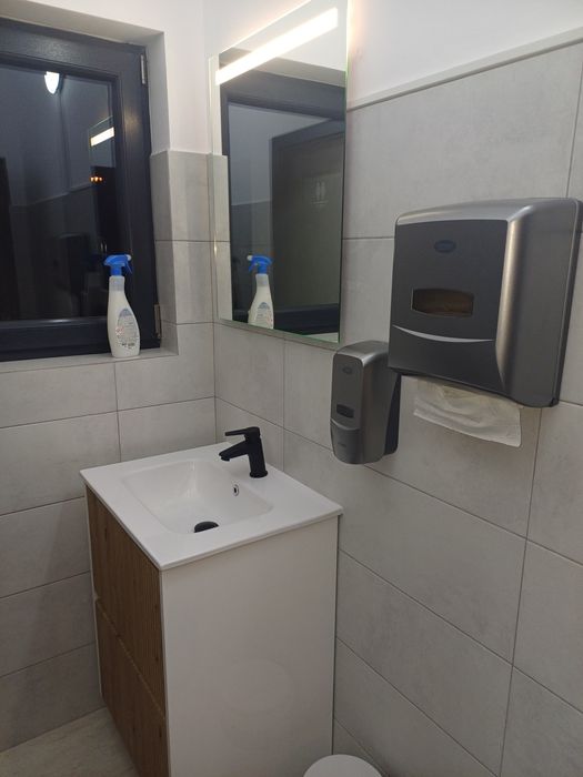 Spatiu comercial de închiriat în Preutești Suceava