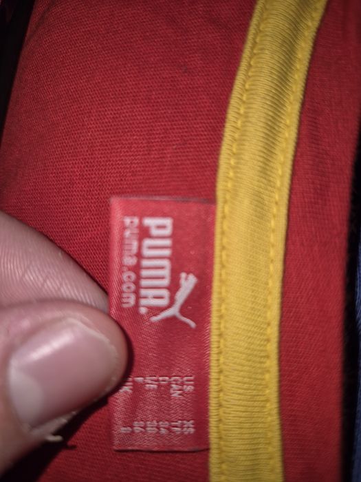 Здравейте Продавам дрехи.