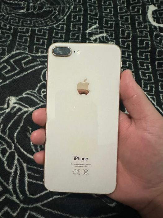 iPhone 8plus 64gb