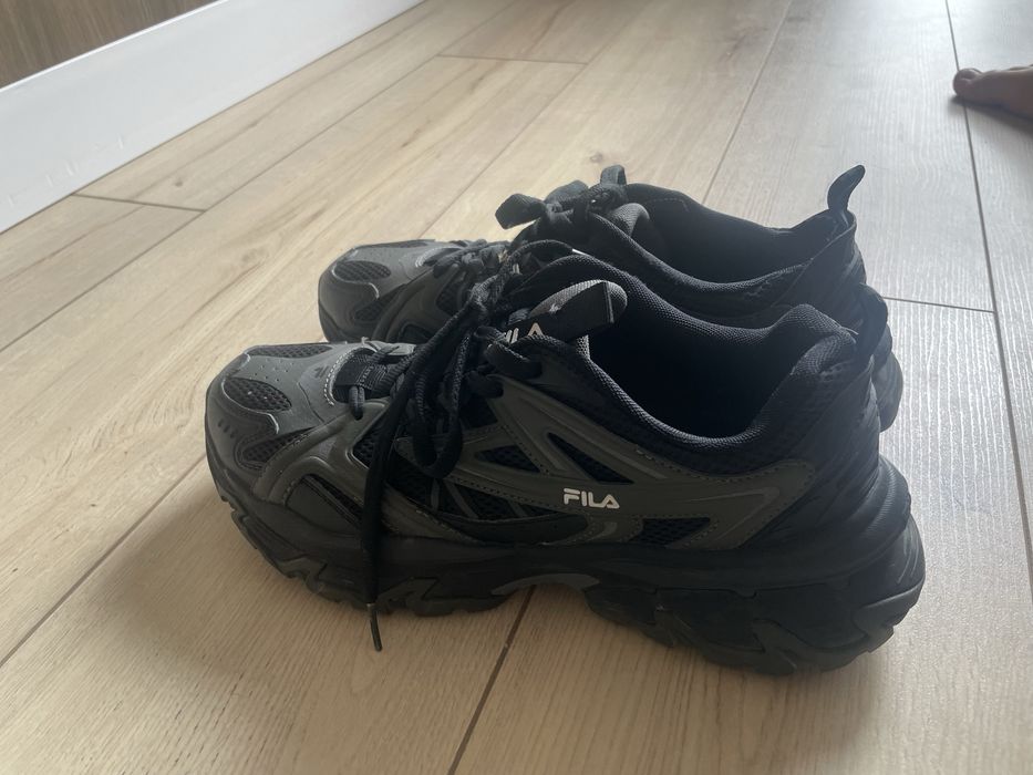 Кроссовки FILA, состояние новое