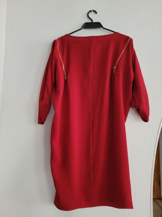 Бордовое вечернее платье  на девушку 50+