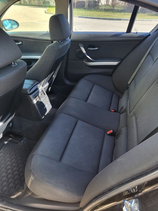 Vând Bmw Seria 3 2.0 E90