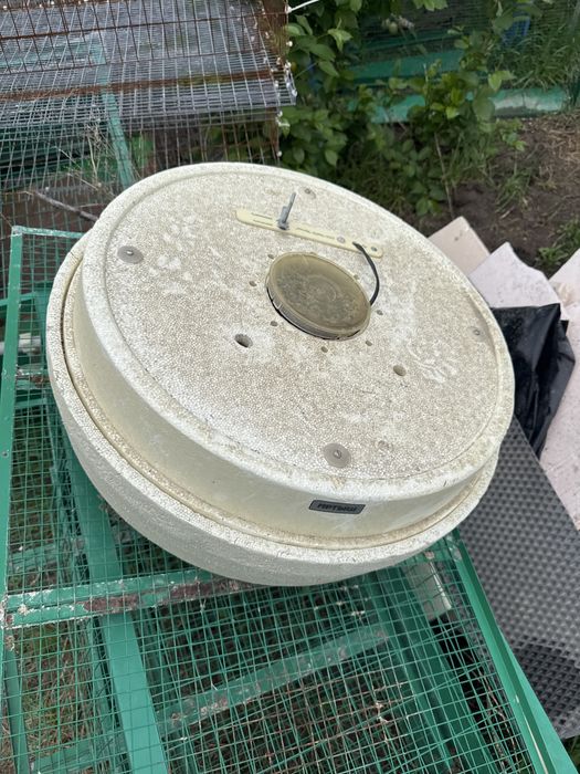 Клетки для перепелок. Инкубатор.