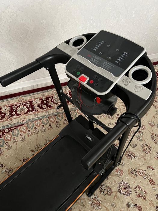 беговая дорожка IUBU X8