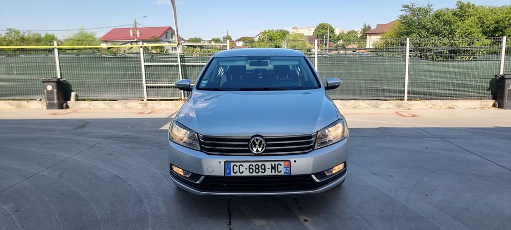 VOLKSWAGEN Passat 2012 — imagine 3