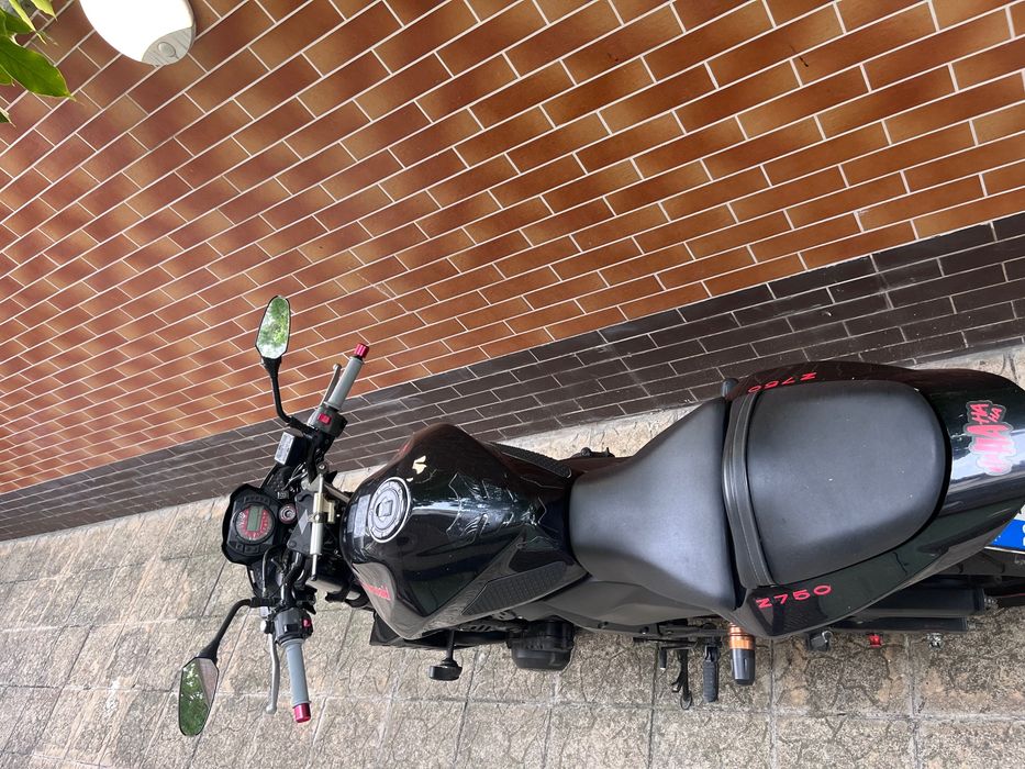 Kawasaki Z750 2006г