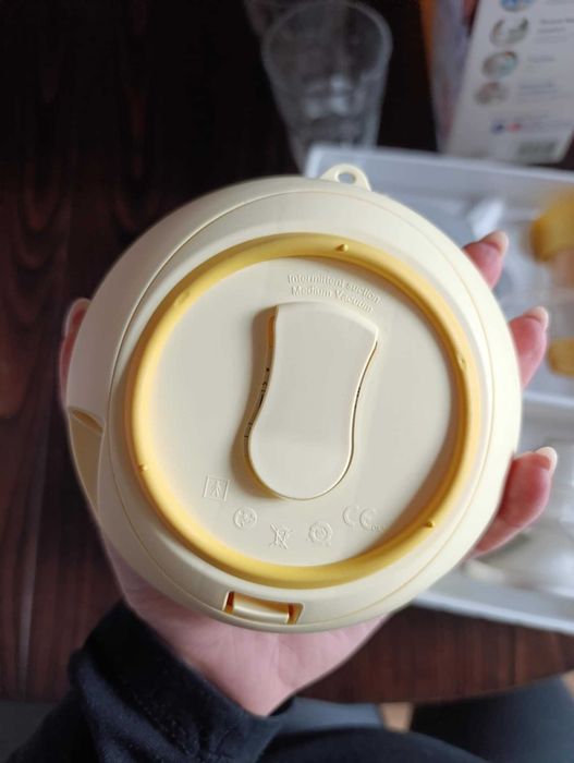 Помпа за кърма Medela swing flex