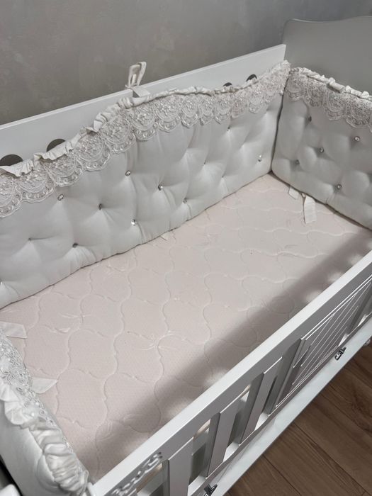 Манеж в идеальном состоянии