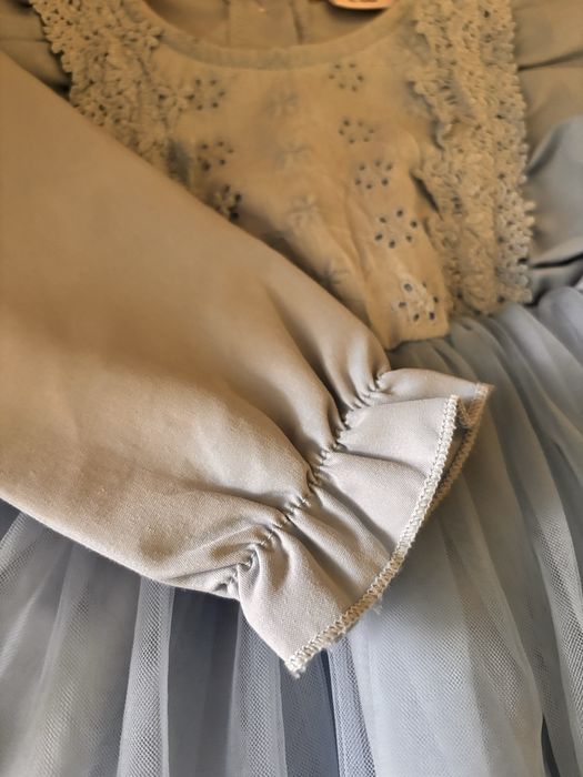 Rochiță elegantă din tull