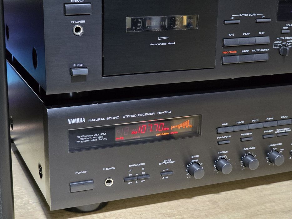 Linie audio YAMAHA ,receiver RX-350,deck kx-330, cd player cdx-450e, boxe ns-g30, sistem hifi retro black