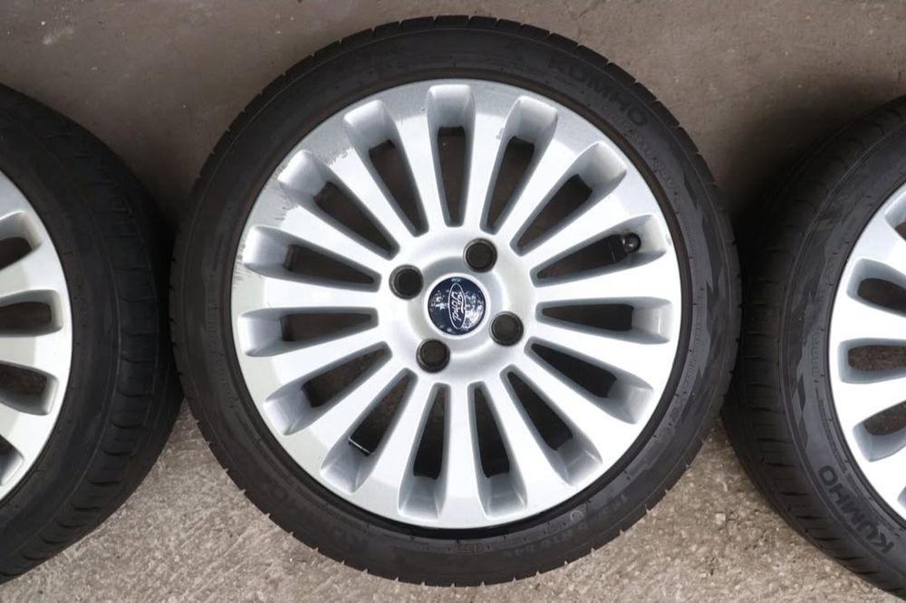 Летни гуми с джанти 16", Ford Fiesta