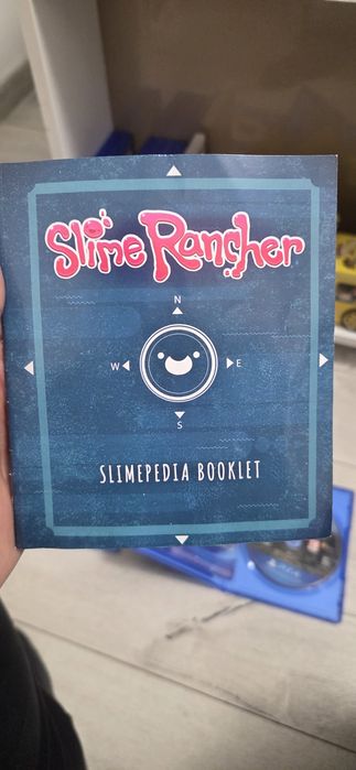 Pachet jocuri ps4 (God of War+ Slime rancher  deluxe)