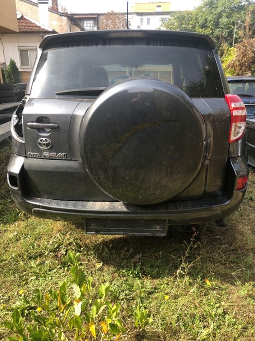 Тойота RAW4 на части