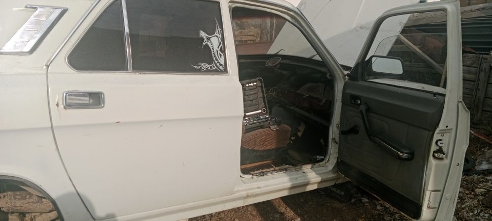 Продам запчасти на газ 24