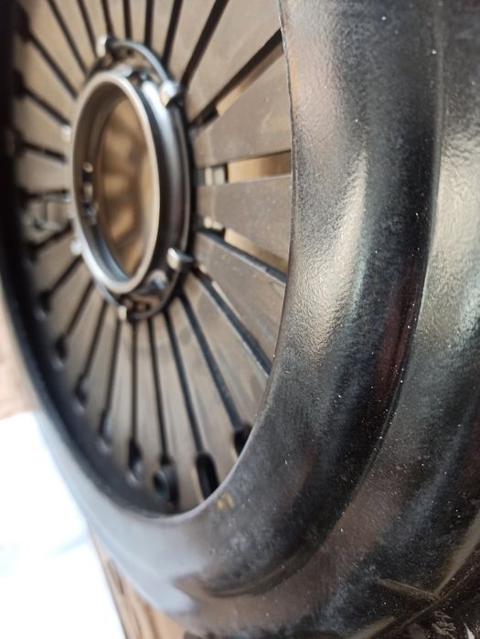 Продам корзину новую