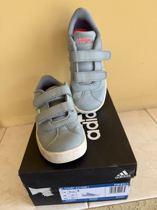 Номер 26 adidas VL Court Nubuck Infant Girls Trainers