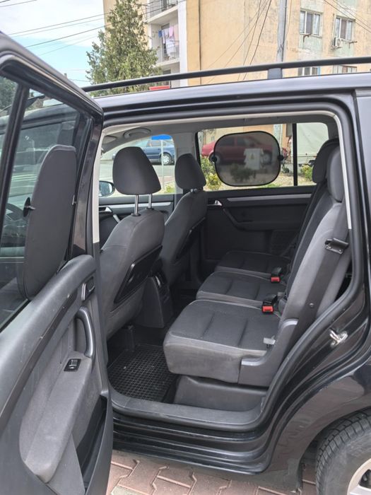 Volkswagen Touran 2012