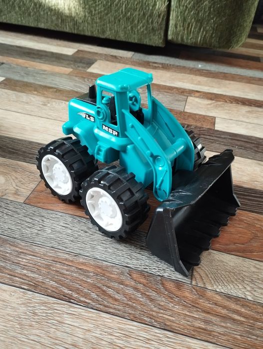 Продам детские игрушки для мальчика