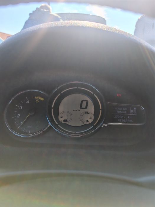 Vând Renault Megane 3,dau schimb cu ceva 4x4