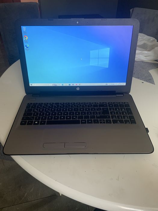 Leptop HP 250 G5