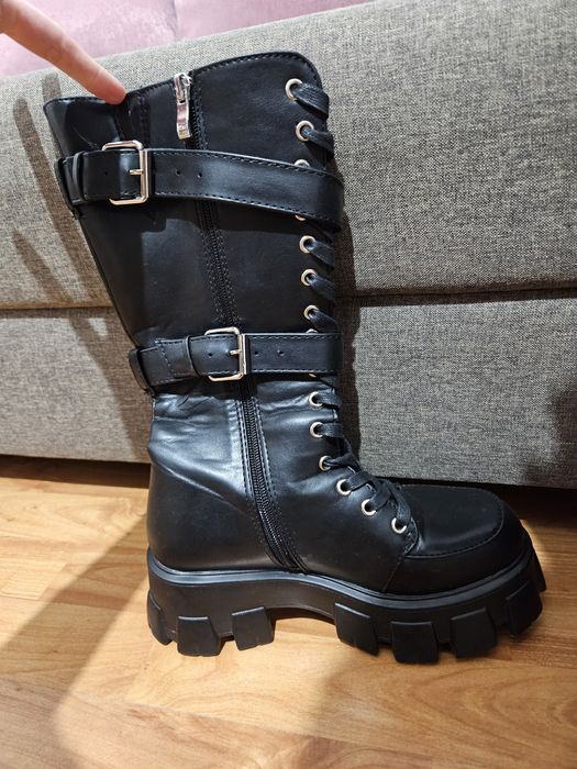 Bocanci inalti  dama