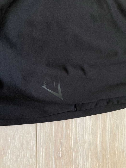 Gymshark мъжко черно долнище долница размер L
