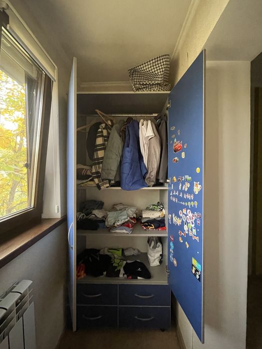 Шкаф для одежды импортный